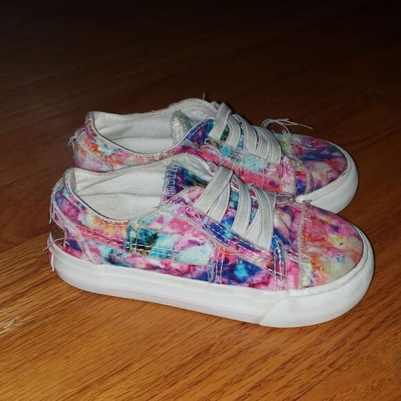 Blowfish Kids Tye Dye Sneakers - Picture 1 of 7